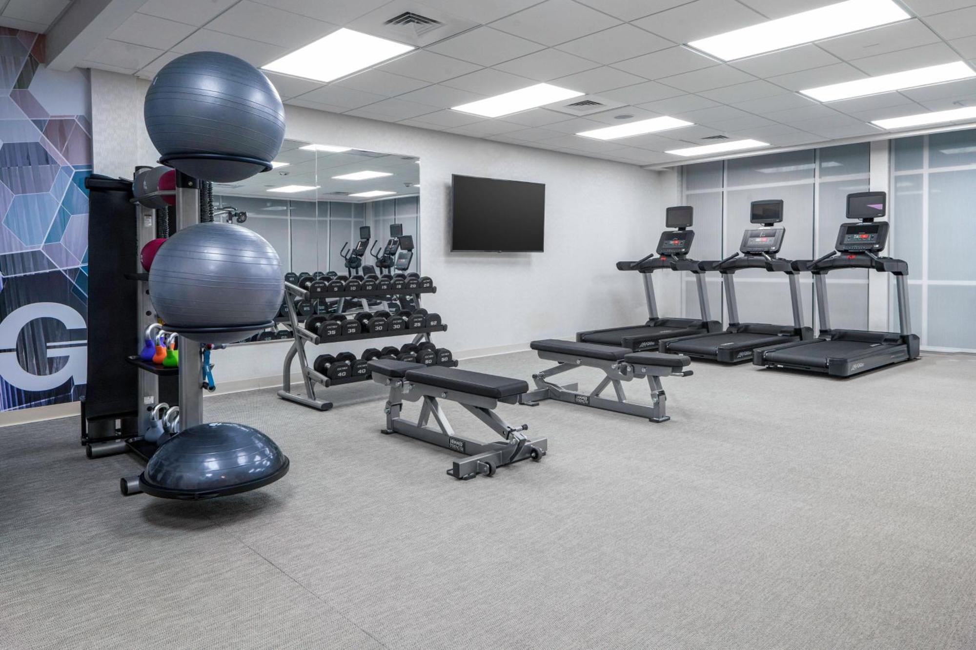 Springhill Suites By Marriott Raleigh เอเพ็กซ์ ภายนอก รูปภาพ