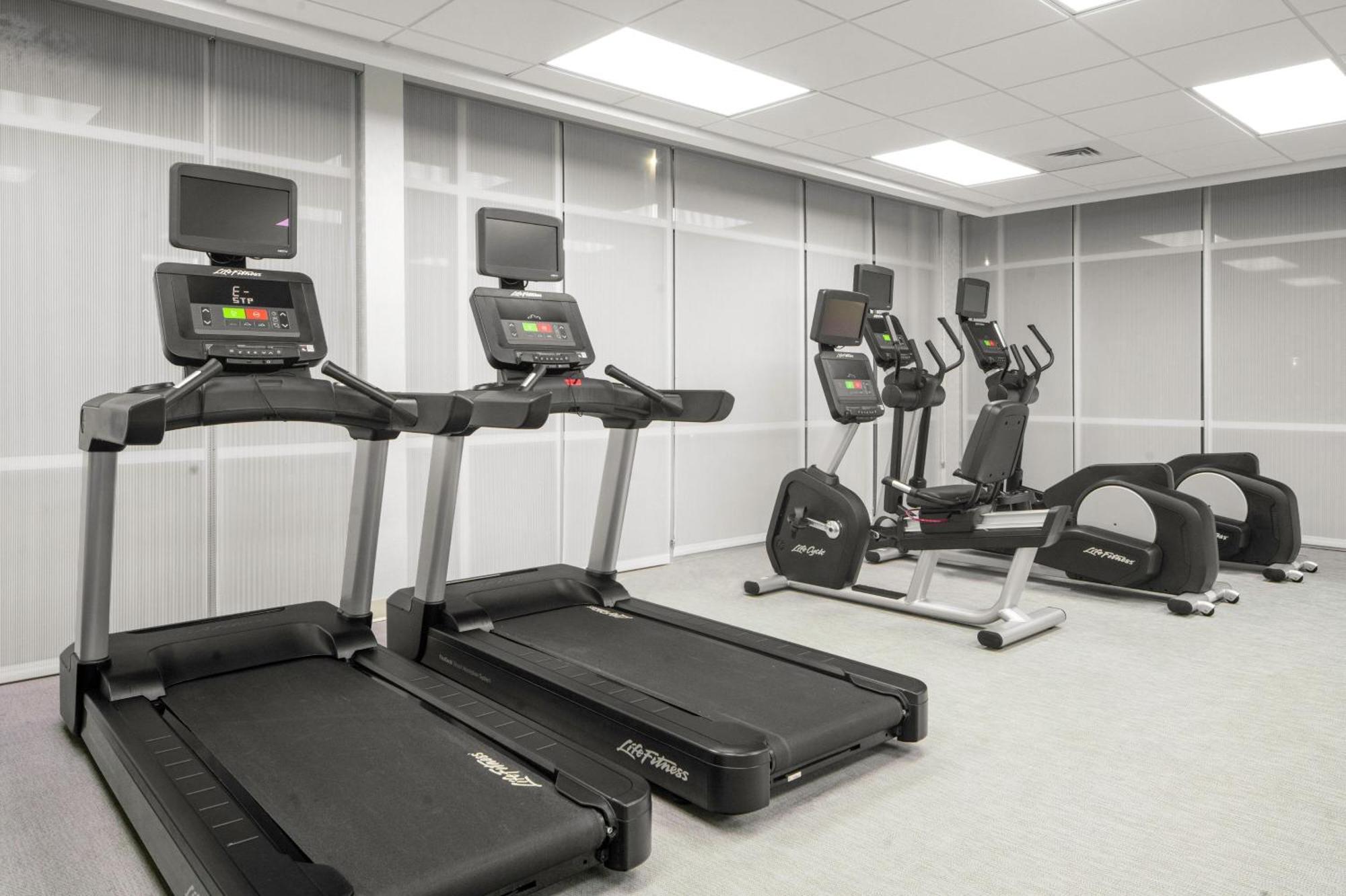 Springhill Suites By Marriott Raleigh เอเพ็กซ์ ภายนอก รูปภาพ